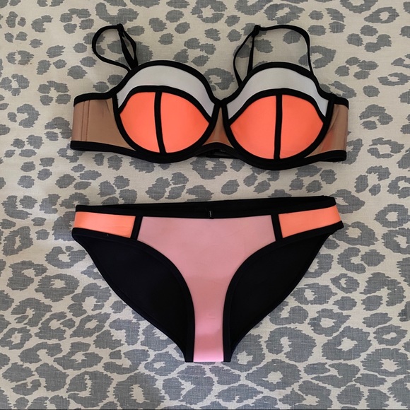 NWOT Triangl Rose Gold Bikini - Picture 2 of 11